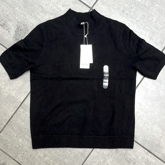 UNIQLO Cashmere Sweater | Mock Neck | Half-Sleeve. Size Small - Picture 1 of 2